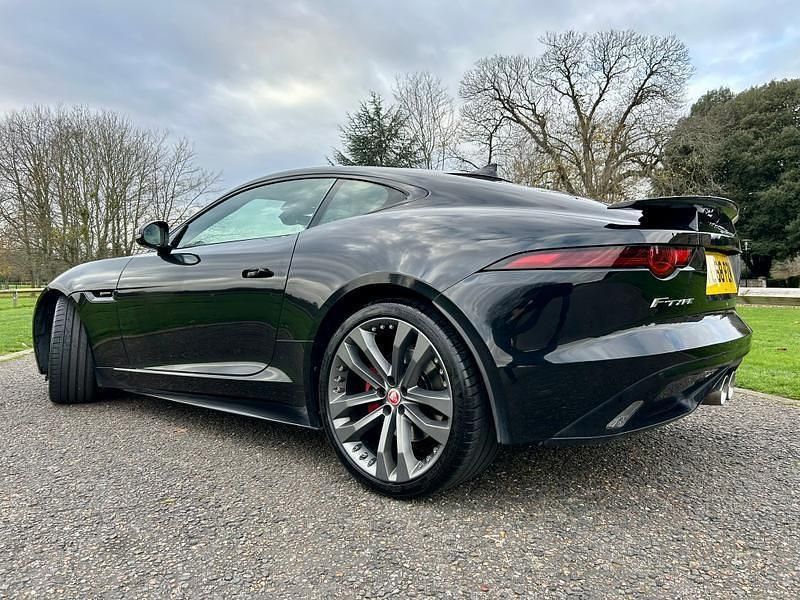 Used Jaguar F-Type R-Dynamic 2018 Black Coupe