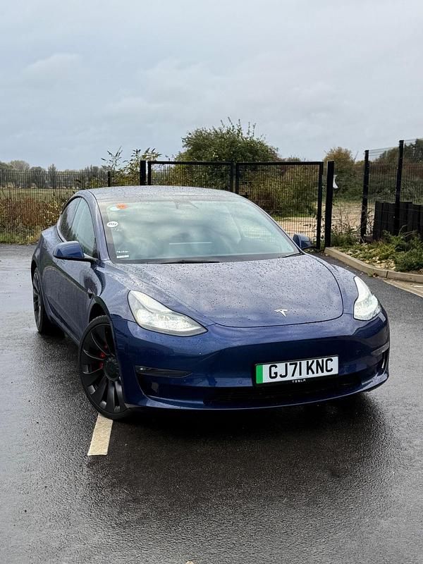 Blue Used 2021 Tesla Model 3 Performance Sedan | £20,488 (A bit pricey) - Image 1/1