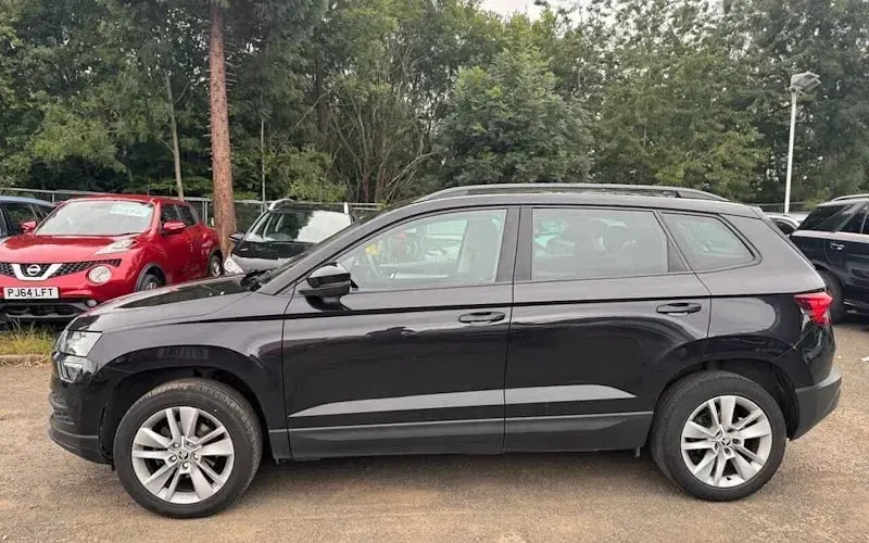 Used Skoda Karoq SE Technology 116 HP (85 kW) 2020 Black SUV
