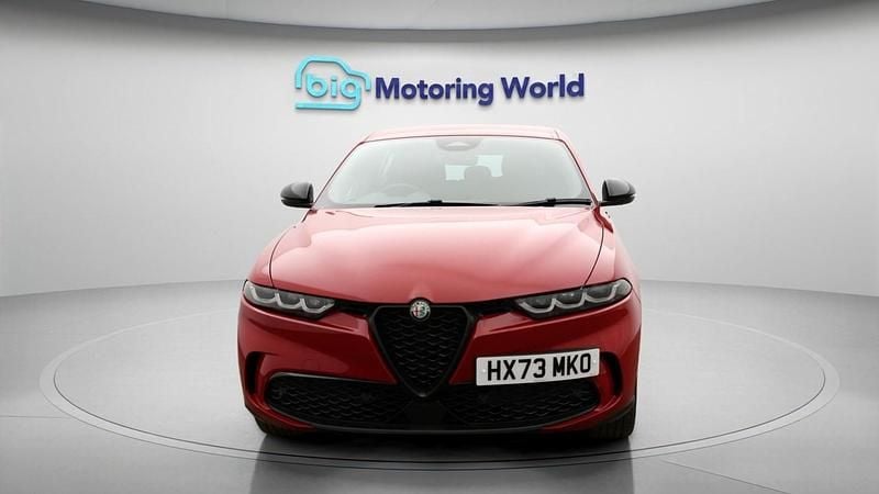 Used Alfa Romeo Tonale Veloce 160 HP (117 kW) 2023 Red SUV