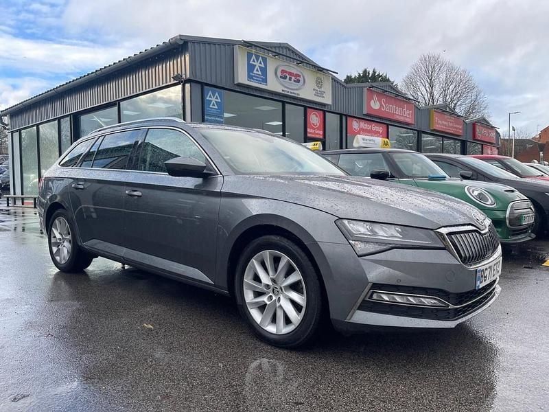 Used Skoda Superb SE Technology 218 HP (160 kW) 2021 Grey Estate