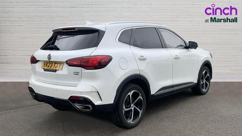 Used MG HS Trophy 258 HP (189 kW) 2023 White SUV