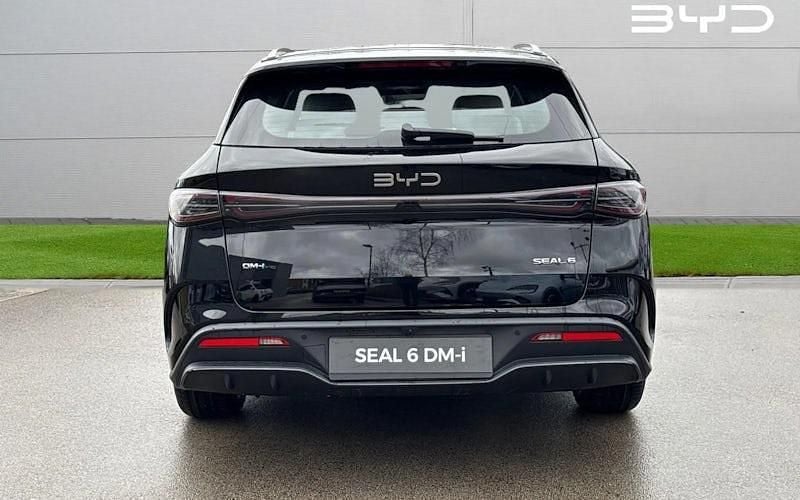 New BYD Seal Boost 184 HP (135 kW) 2026 Black Estate