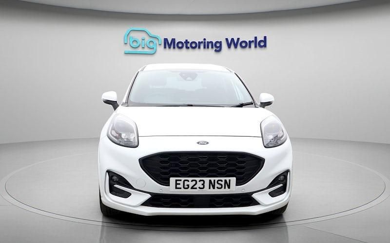 Used Ford Puma ST-Line X 125 HP (91 kW) 2023 White Hatchback