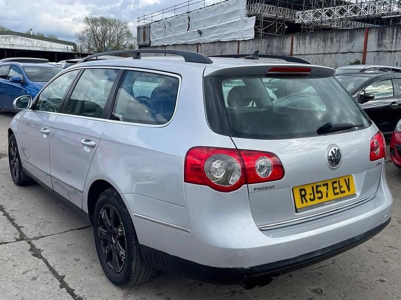 Used VW Passat SE 2007 Silver Estate