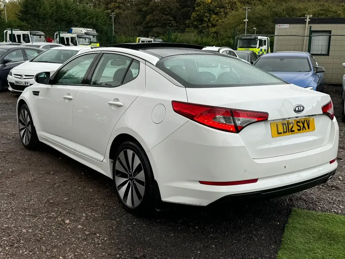 Used Kia Optima 2012 White Sedan