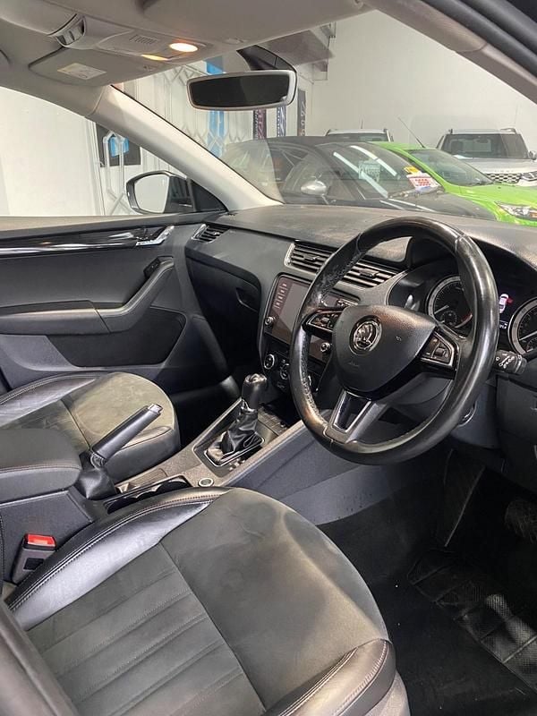 Used Skoda Octavia SE L 150 HP (110 kW) 2018 Black Hatchback