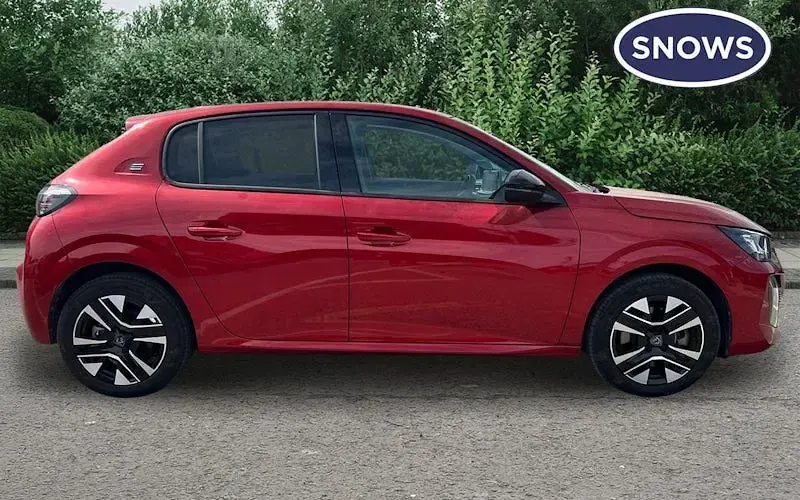 Used Peugeot e-208 Style 100 kW (137 HP) 2023 Red Hatchback