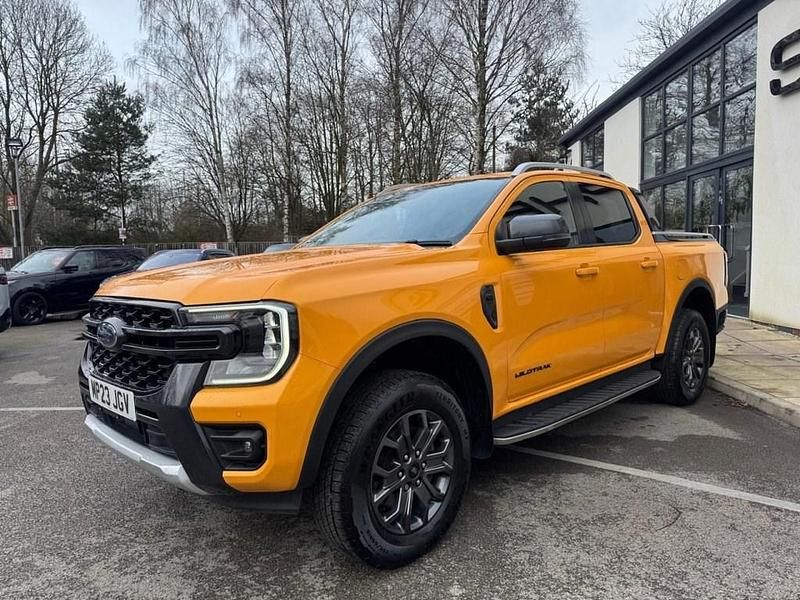Used Ford Ranger Wildtrack 240 HP (176 kW) 2023 Orange Pickup