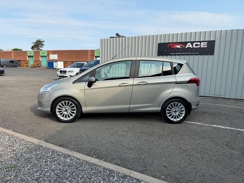 Used Ford B-MAX Titanium 120 HP (88 kW) 2013 Silver MPV