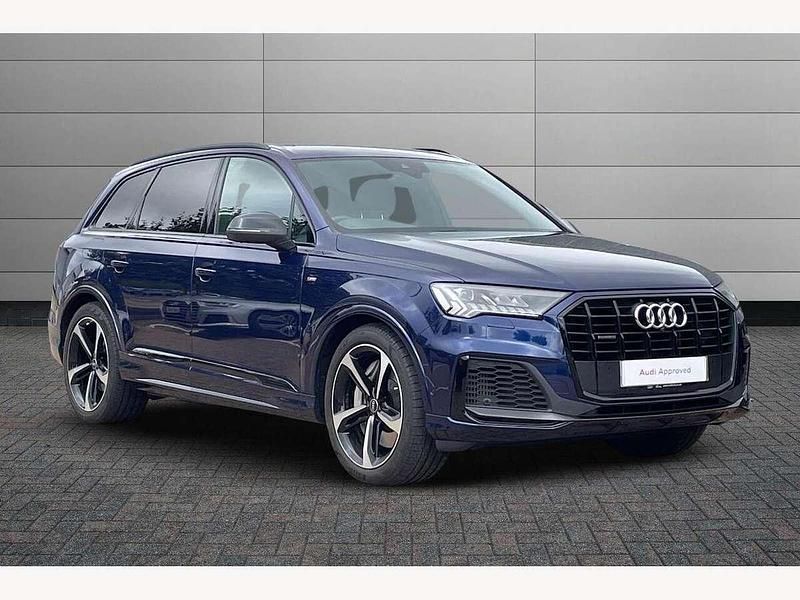 Navarra blue Used 2021 Audi Q7 Comfort SUV | £40,995 (Good price) - Image 1/4