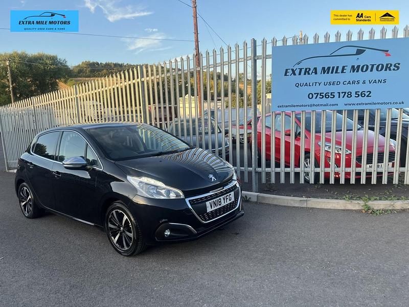 Black Used 2018 Peugeot 208 Allure Premium Hatchback | £6,995 (Good price) - Image 1/4