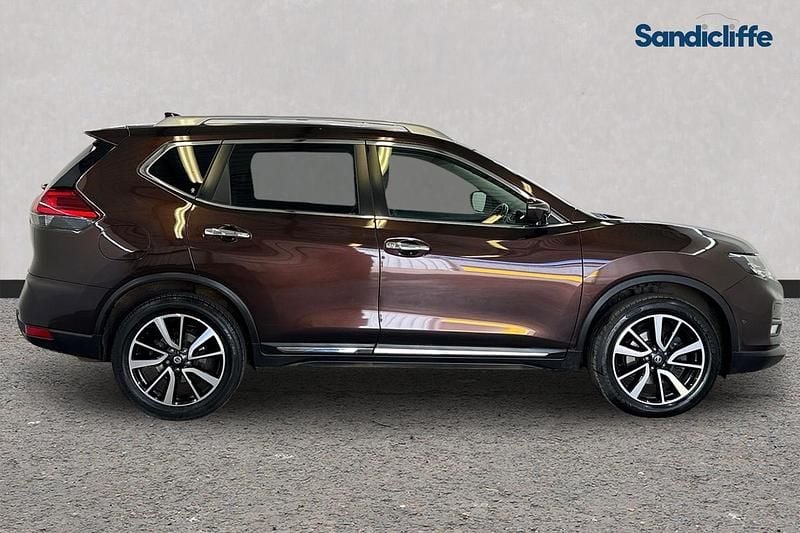 Used Nissan X-Trail Tekna 150 HP (110 kW) 2019 Beige SUV