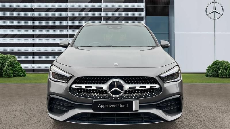 Used Mercedes GLA180 AMG Line Premium Plus 136 HP (100 kW) 2021 Grey SUV