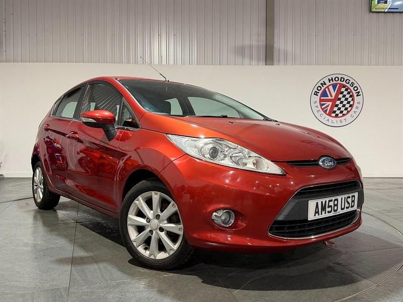 Red Used 2009 Ford Fiesta Zetec Hatchback | £3,995 (A bit pricey) - Image 1/4