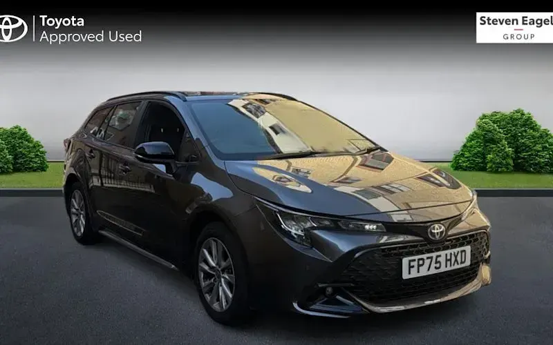 Used Toyota Corolla 178 HP (130 kW) 2025 Estate
