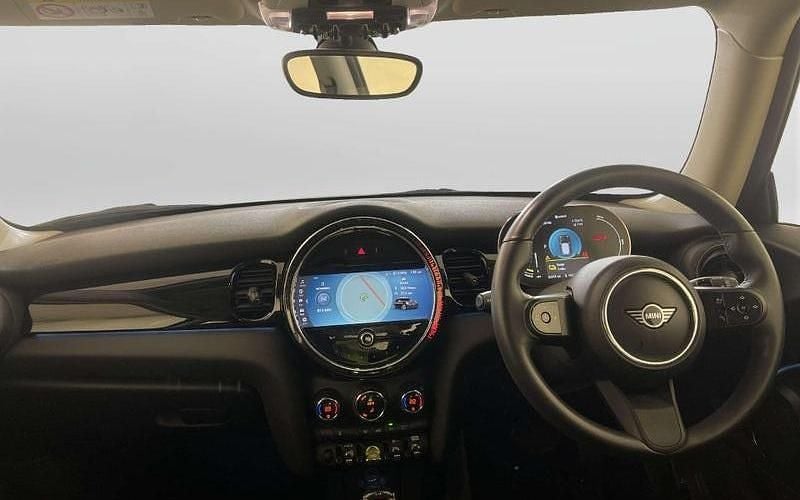 Used Mini Cooper Level 1 135 kW (184 HP) 2023 Hatchback