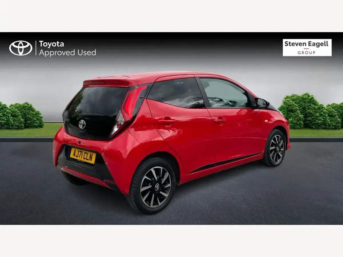 Gebraucht Toyota Aygo Trend 2022 Rot Kleinwagen
