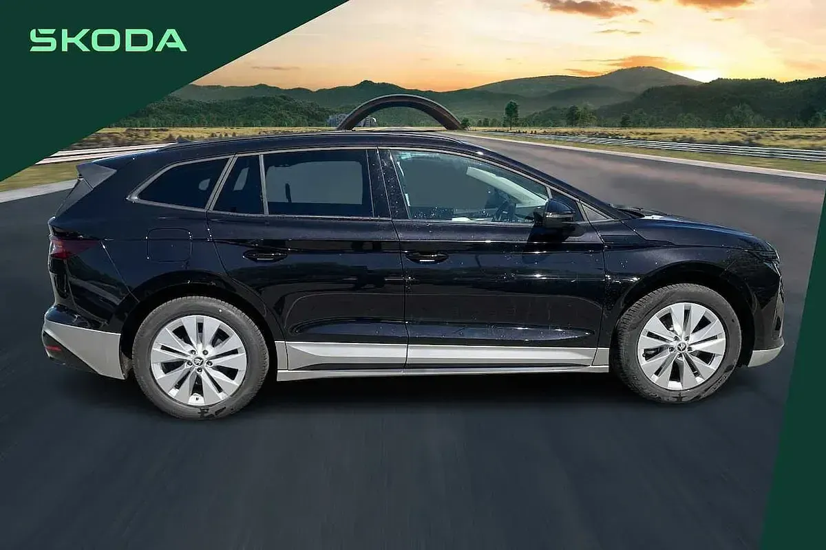 Used Skoda Enyaq iV SE L 150 kW (204 HP) 2025 Black SUV