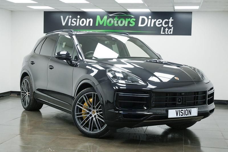 Used Porsche Cayenne Turbo 550 HP (404 kW) 2019 Black SUV