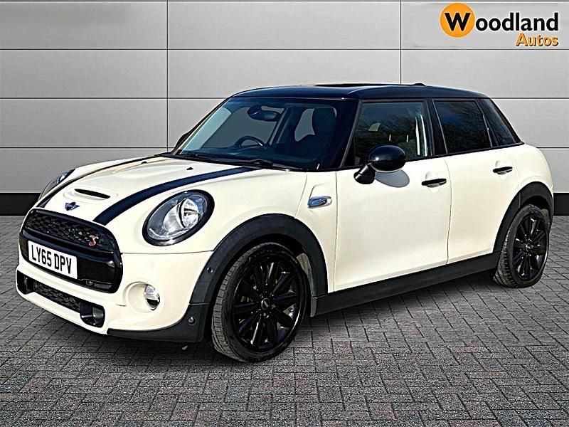 Used Mini Cooper S Hatch 2016 White Hatchback