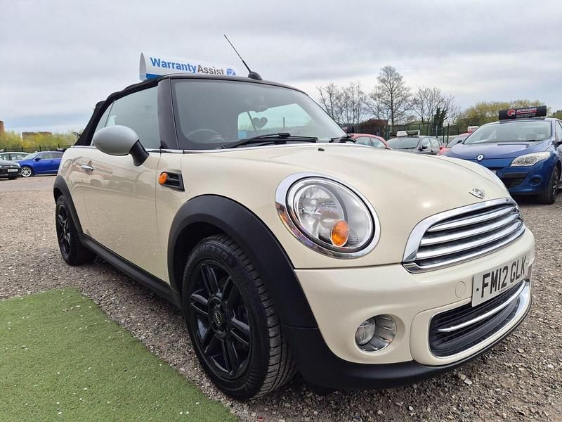 Used Mini Cooper Cabriolet 122 HP (89 kW) 2012 White Cabriolet