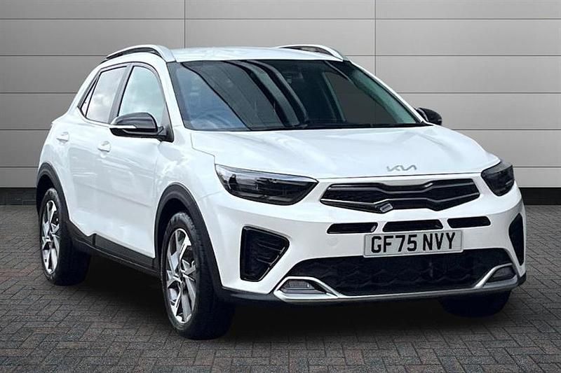 Unknown New 2025 Kia Stonic 2 SUV | £19,595 (Fair price) - Image 1/4