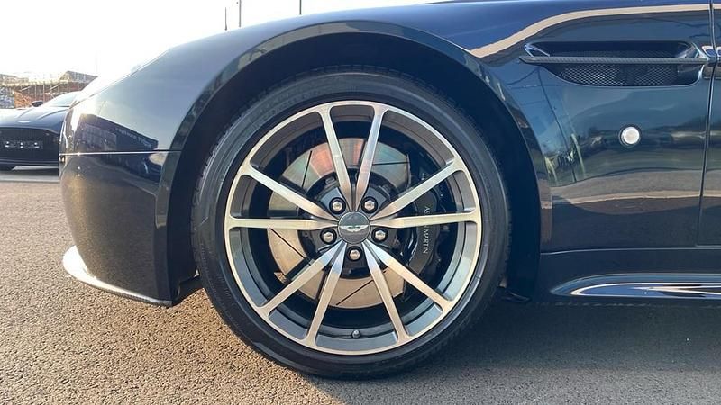 Used Aston Martin Vantage 430 HP (316 kW) 2017 Black Coupe