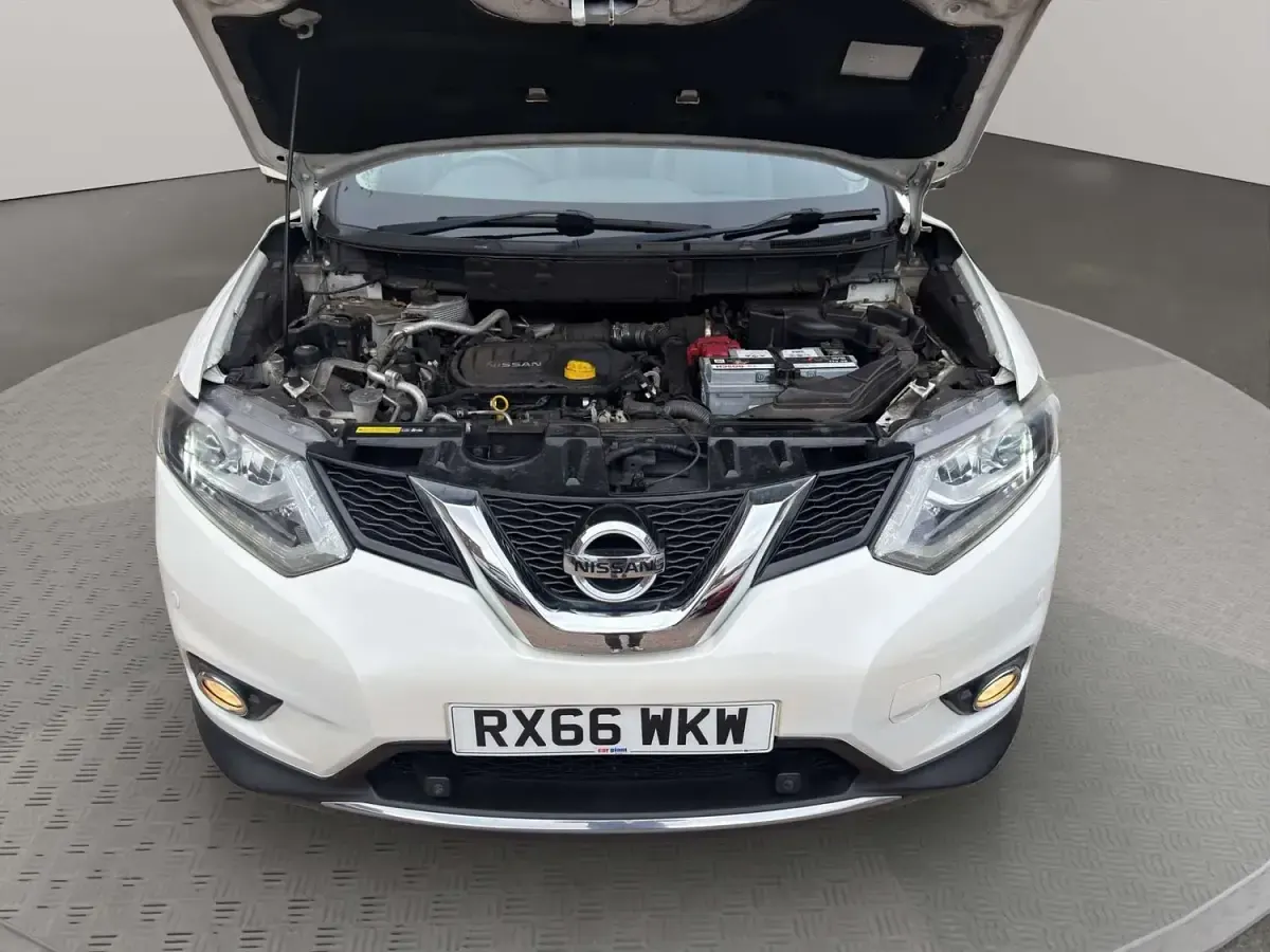 Used Nissan X-Trail Tekna 130 HP (95 kW) 2016 White SUV