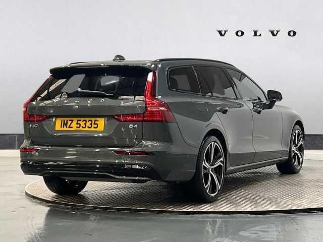 Used Volvo V60 Ultra 194 HP (142 kW) 2026 Estate