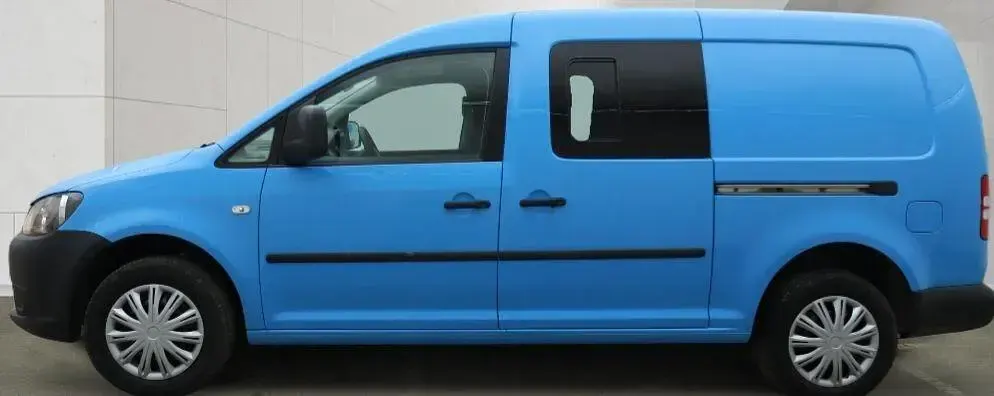 Used VW Caddy 102 HP (75 kW) 2013 Blue MPV