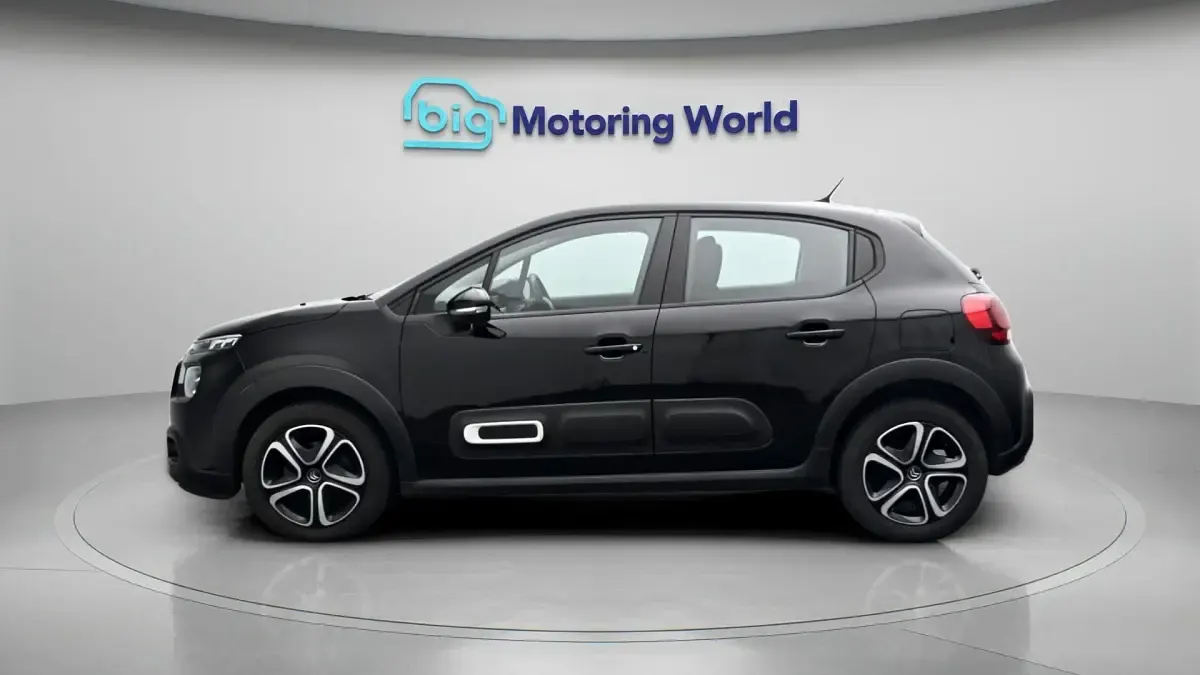 Used Citroën C3 PureTech 83 HP (61 kW) 2022 Black Hatchback