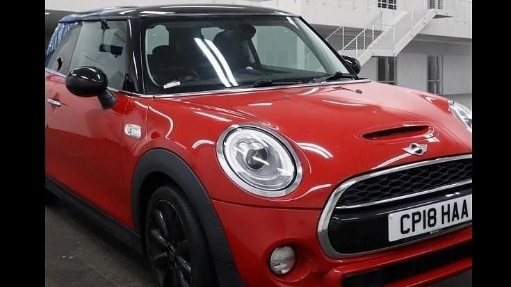 Used Mini Cooper S Hatch 2018 Red Hatchback