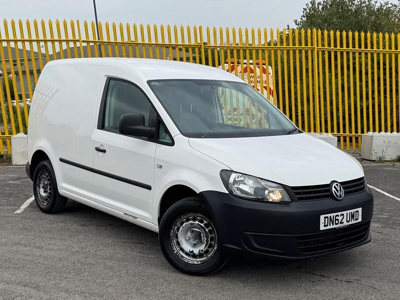 White Used 2012 VW Caddy MPV | £4,994 (Good price) - Image 1/4