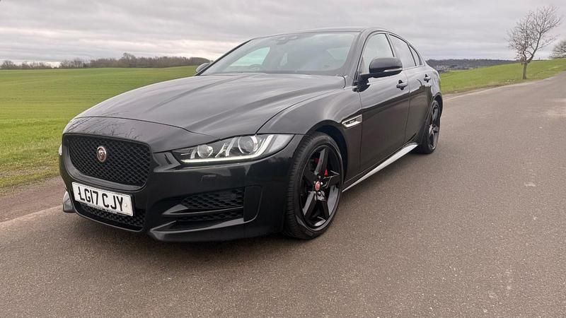 Used Jaguar XE R-Sport 180 HP (132 kW) 2016 Black Sedan