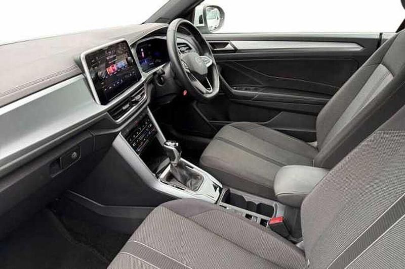 Used VW T-Roc Style 150 HP (110 kW) 2022 White SUV