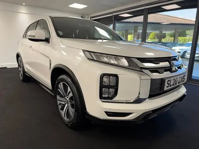 Usado Mitsubishi ASX 150 HP (110 kW) 2020 Branco SUV