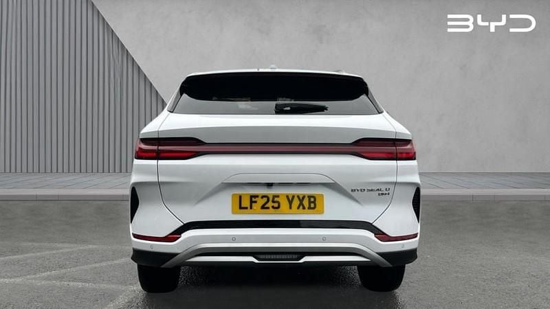 Used BYD Seal U Comfort 218 HP (160 kW) 2025 White SUV