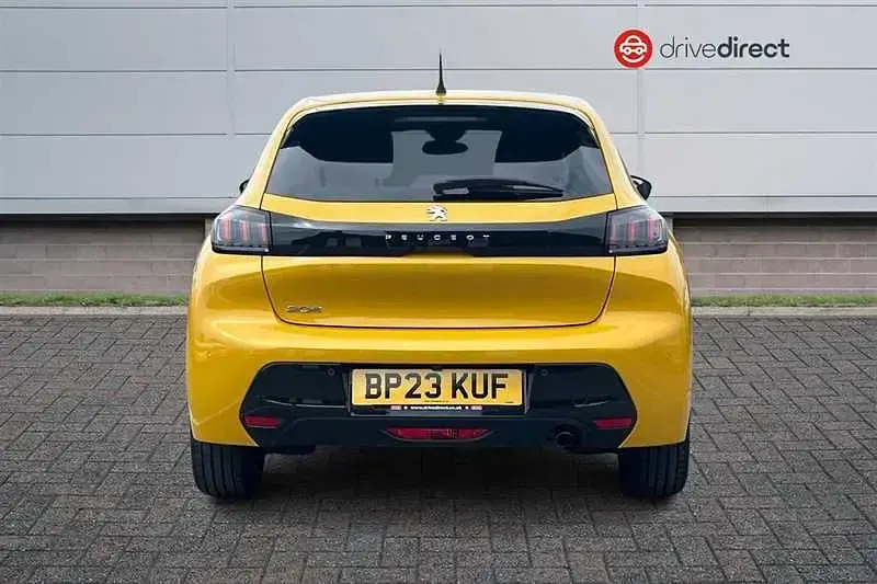 Used Peugeot 208 Allure+ 2023 Yellow Hatchback