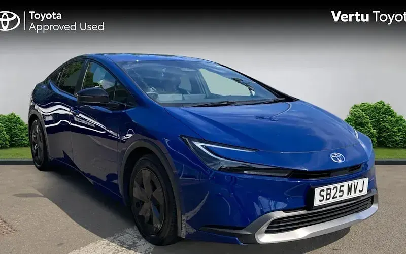 Used Toyota Prius Design 223 HP (164 kW) 2025 Hatchback