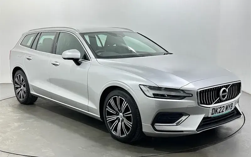 Używany Volvo V60 Inscription 197 KM (144 kW) 2021 Kombi