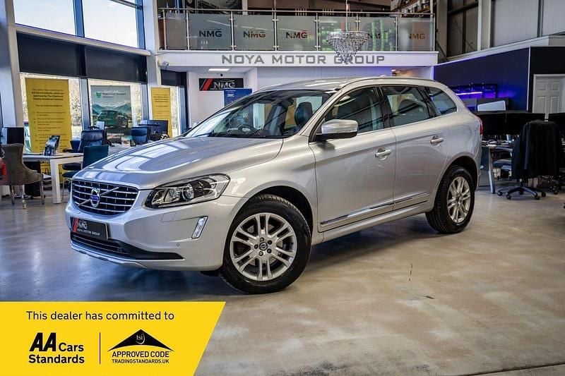 Used Volvo XC60 SE Lux 181 HP (133 kW) 2015 Silver SUV