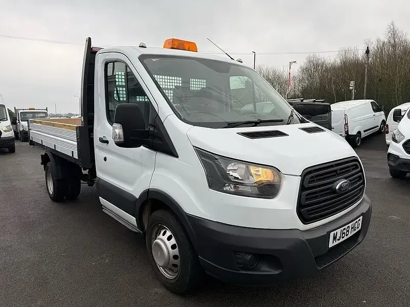 Used Ford Transit 130 HP (95 kW) 2018 White Cabriolet