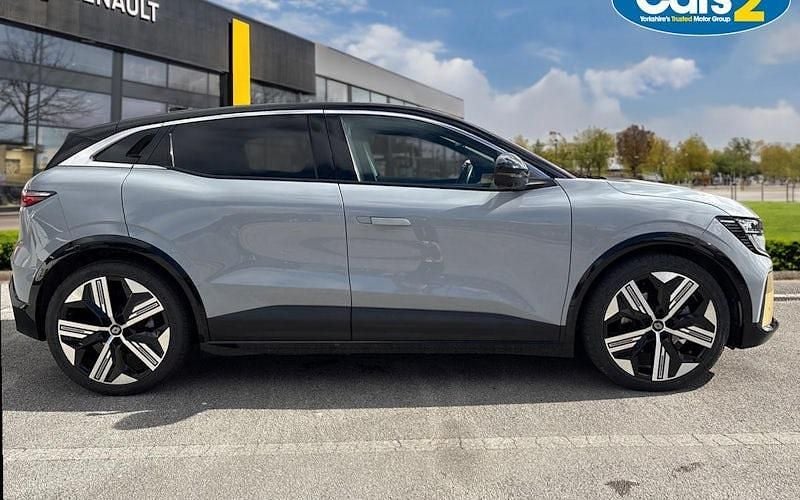 Used Renault Megane E-Tech 160 kW (218 HP) 2023 Hatchback