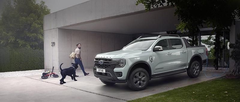 New Ford Ranger Wildtrack 277 HP (203 kW) 2025 Grey Pickup