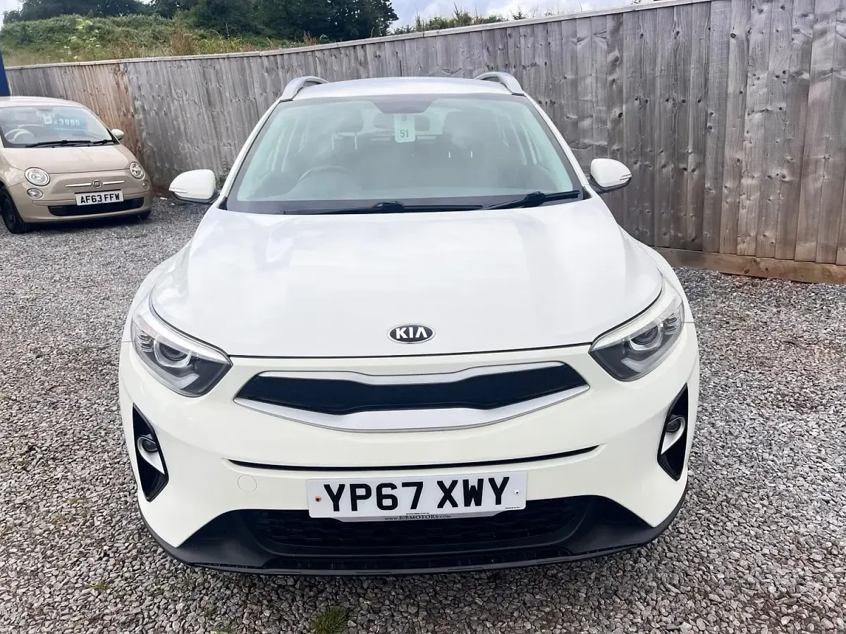 Used Kia Stonic 120 HP (88 kW) 2017 White SUV