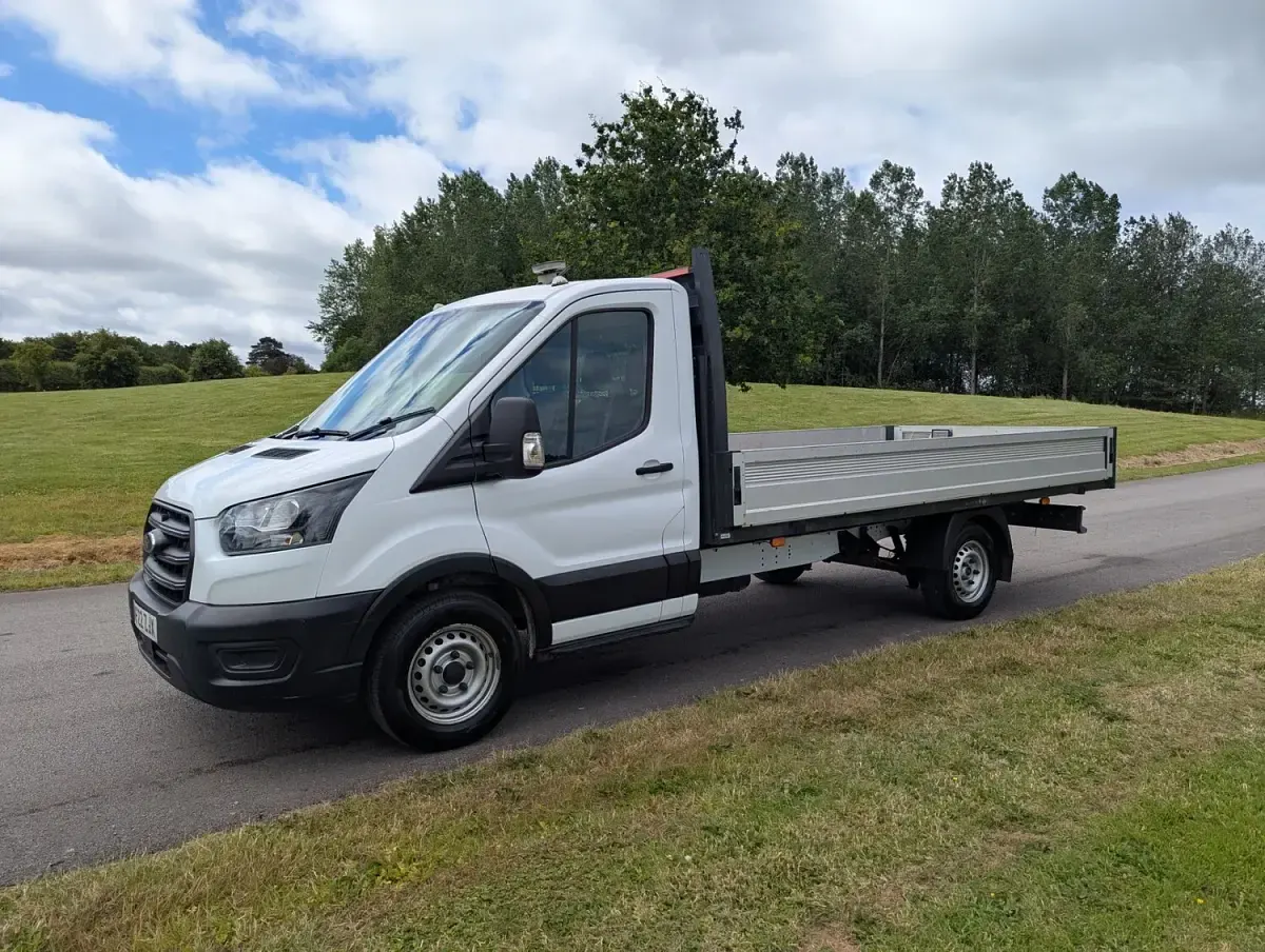 Used Ford Transit 130 HP (95 kW) 2022 White Van