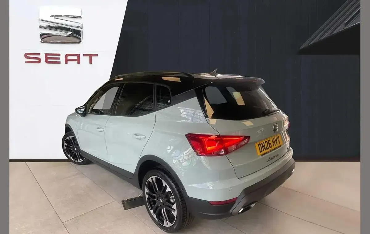 New Seat Arona FR Sport 113 HP (83 kW) 2026 Grey SUV