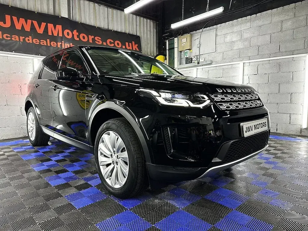 Used Land Rover Discovery Sport SE 2019 Black SUV
