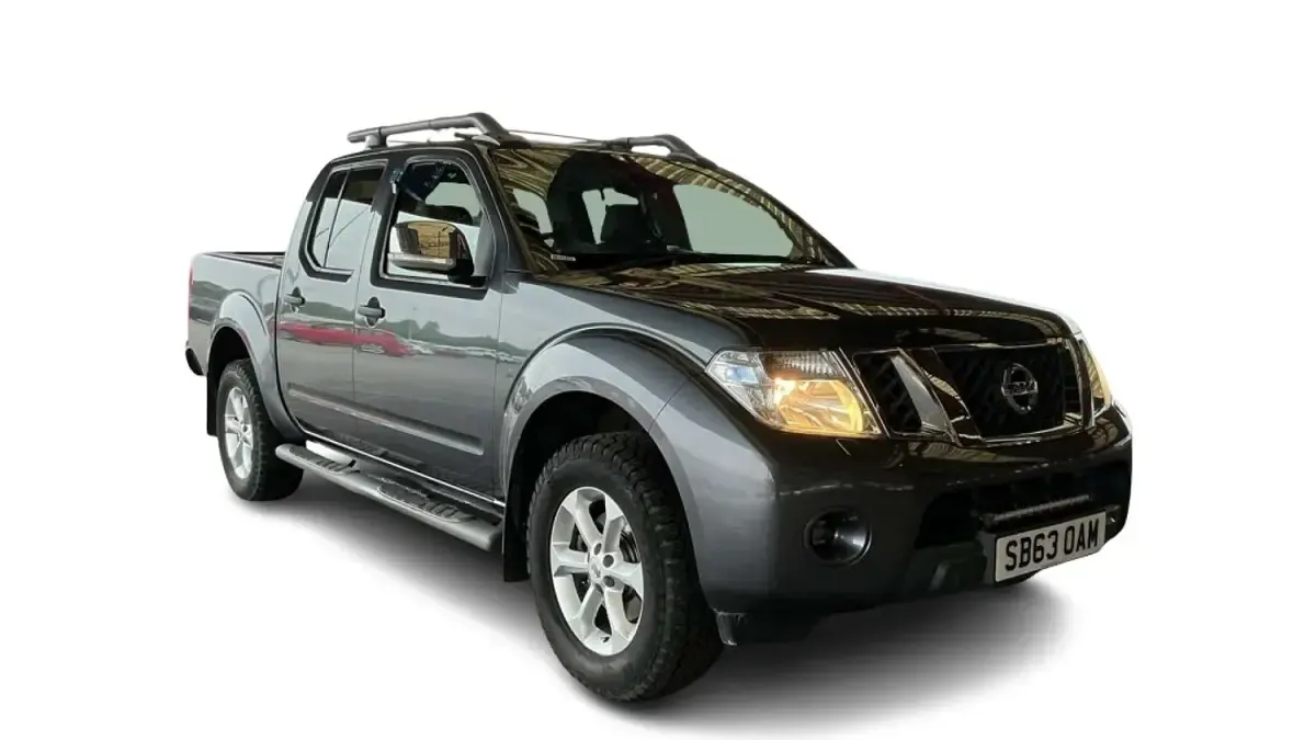 Used Nissan Navara Tekna 2014 Grey Pickup